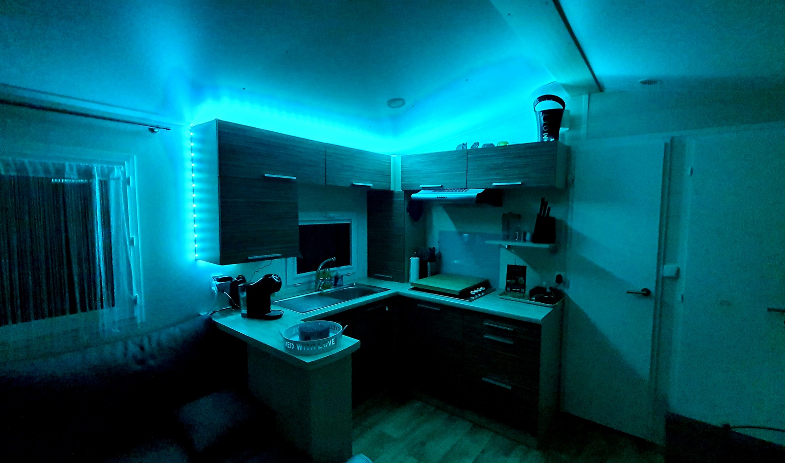 intérieur desmavane led bleu